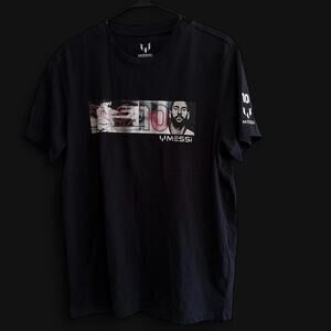Black messi t shirt with graphic